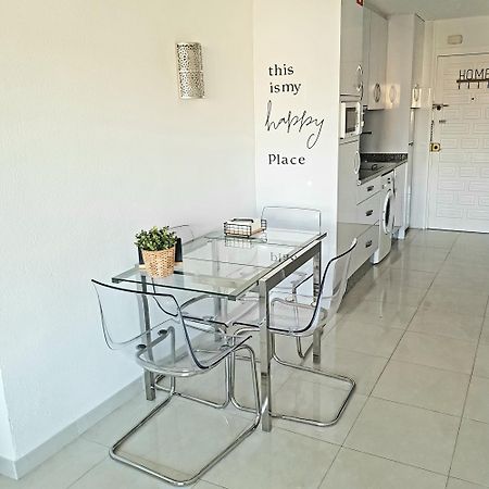 Appartment Totally Upgraded At Benal Beach Benalmádena Kültér fotó