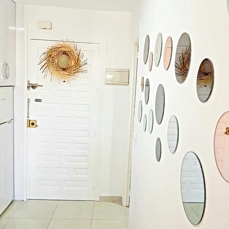 Appartment Totally Upgraded At Benal Beach Benalmádena Kültér fotó